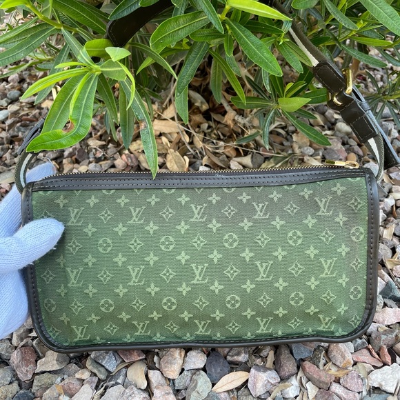 -Authentic Louis Vuitton Mini Lin Pochette Kathleen Bag - Picture 4 of 17